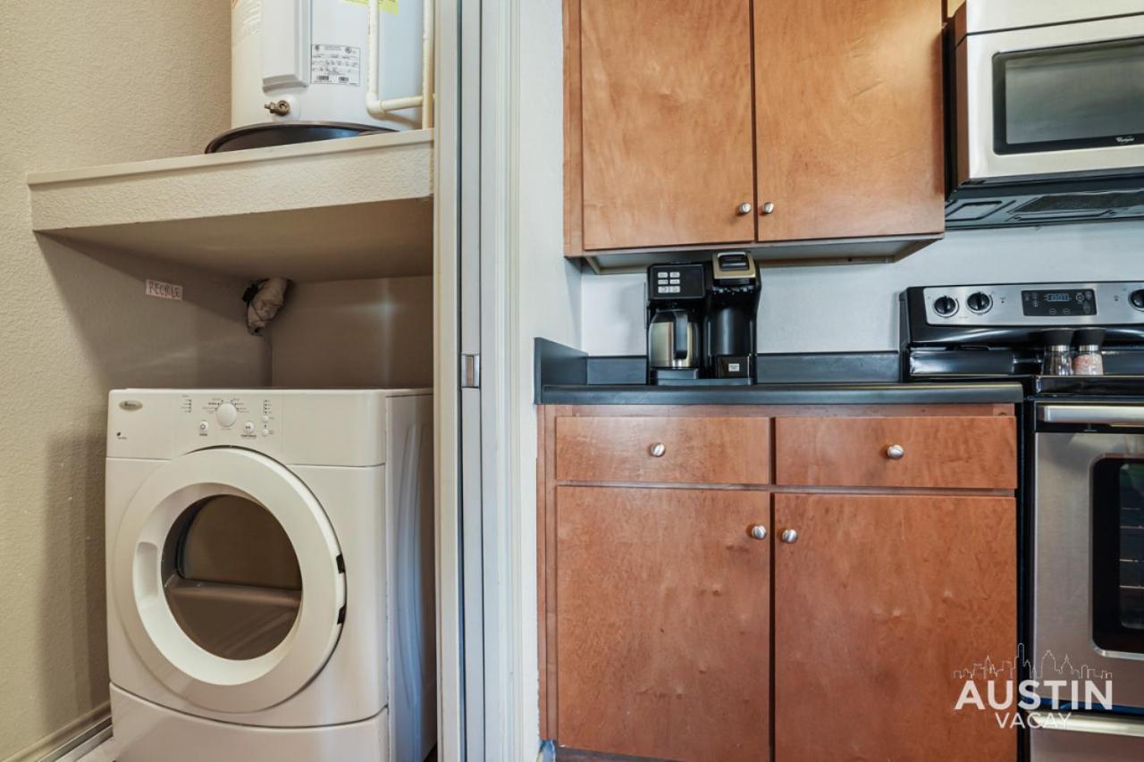 Apartmán Stylish 4Br With Smart Tv And Free Garage Parking Austin Exteriér fotografie