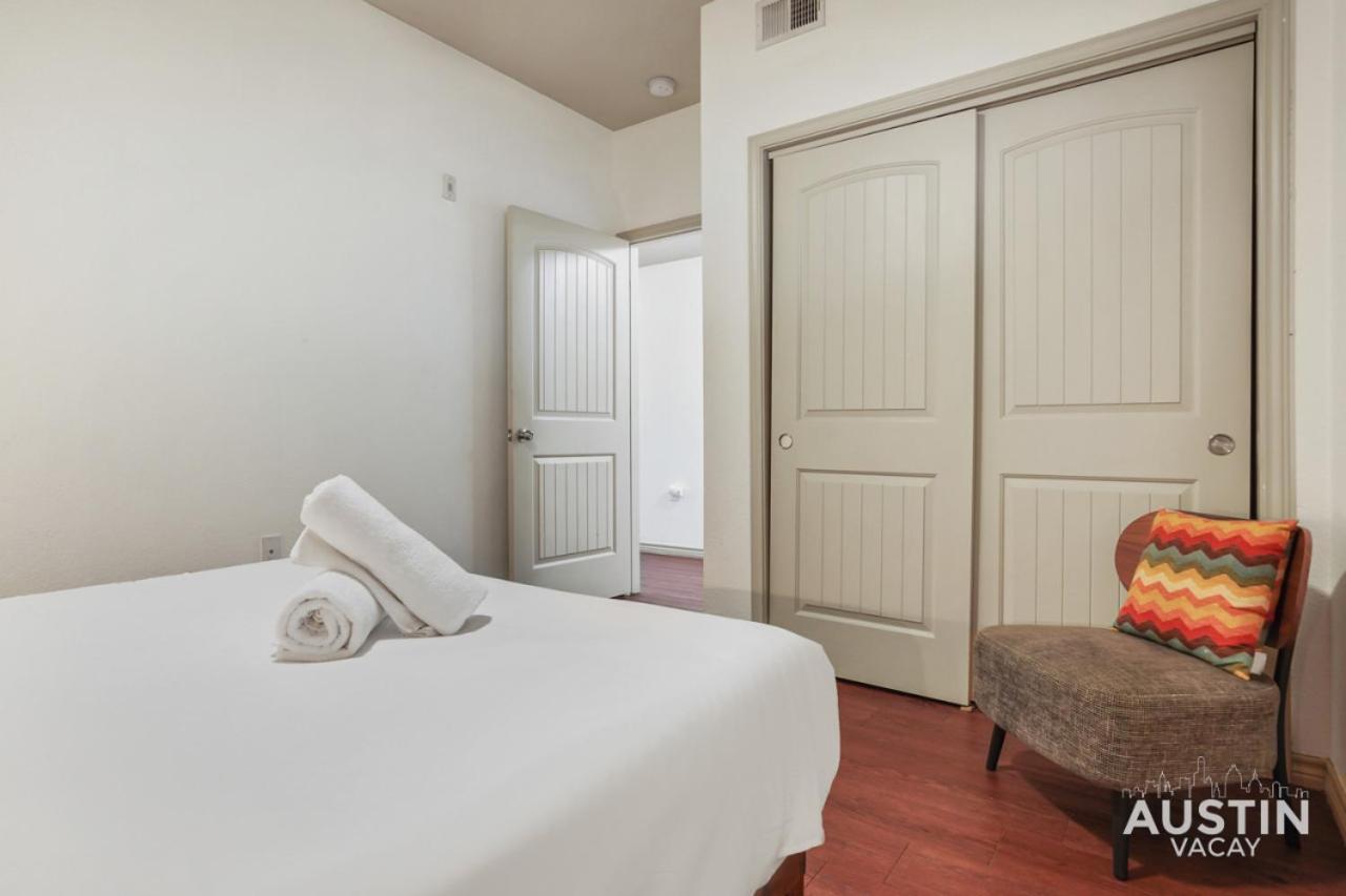 Apartmán Stylish 4Br With Smart Tv And Free Garage Parking Austin Exteriér fotografie
